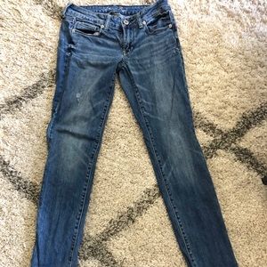 AE Lightly Distressed Skinny Jeans